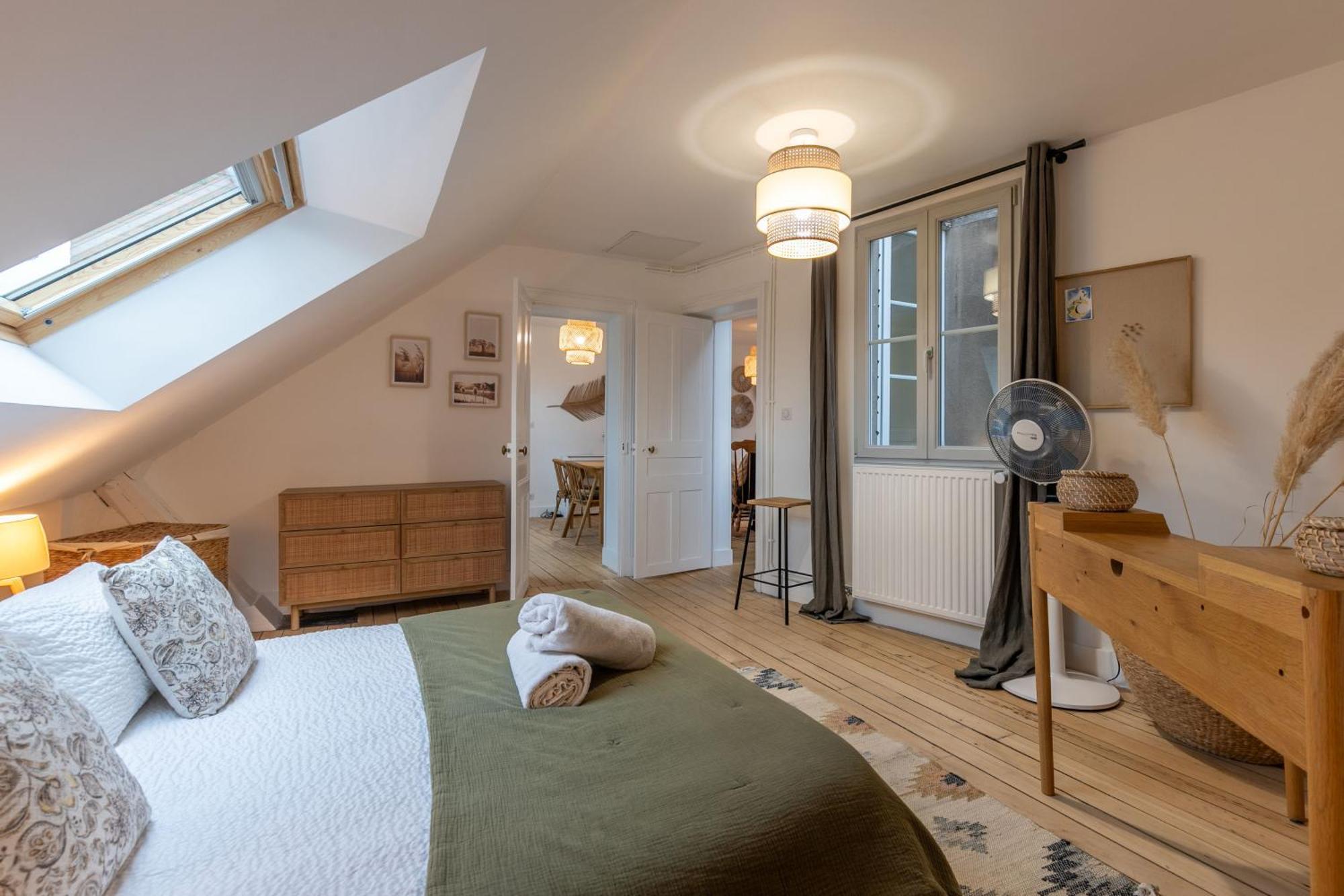 Le Nid De Saint Honore - Sur Les Toits De Blois Buitenkant foto